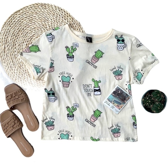 Vibe N’ Happy Cactus Southwestern Desert Cropped Graphic T-Shirt Small NWT - Picture 2 of 15